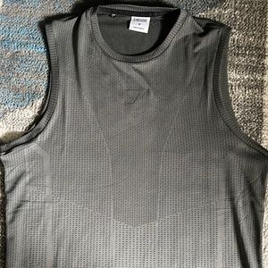 GymShark Tank M